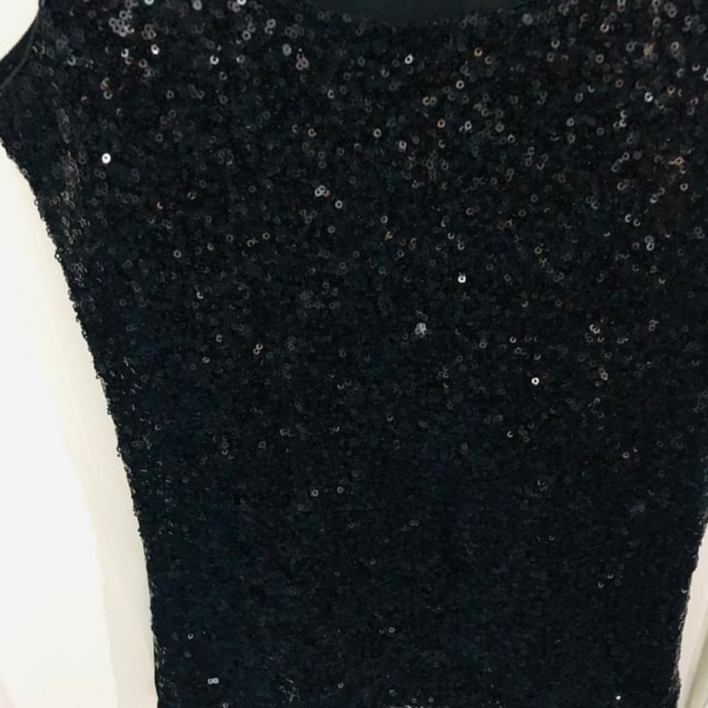 Black sequins top - Picture 3 of 6